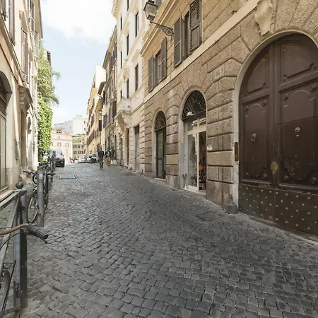 Monti Studio Rome